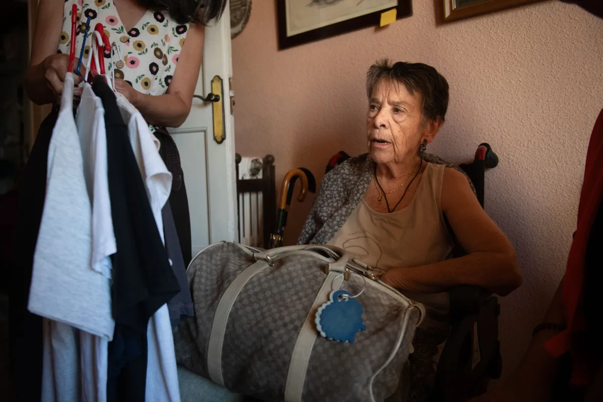 Despejo de idosa de 87 anos na Espanha mobiliza protestos e vira símbolo da crise habitacional